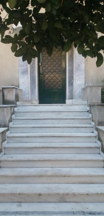شقة The Athenian House -Duxiana Bed المظهر الخارجي الصورة